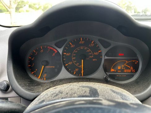 Used 2000 Toyota Celica GT FWD image 8