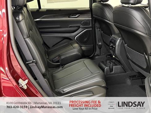 New 2025 Jeep Grand Cherokee L Limited w/ Luxury Tech Group II AWD/4WD image 15