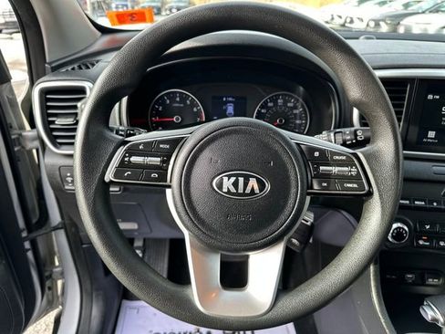 Used 2020 Kia Sportage LX image 13