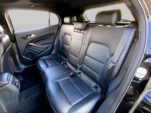 Used 2017 Mercedes-Benz GLA 250 image 20
