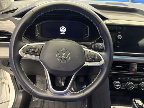 Used 2023 Volkswagen Taos SEL AWD/4WD image 15