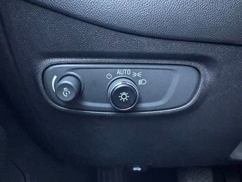Certified 2022 Chevrolet Equinox LT AWD/4WD image 35