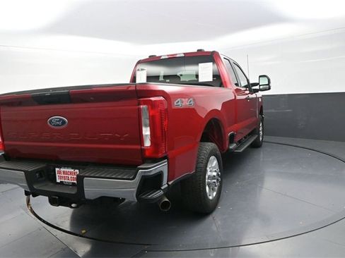 Used 2024 Ford F250 XLT w/ Camper Package image 7