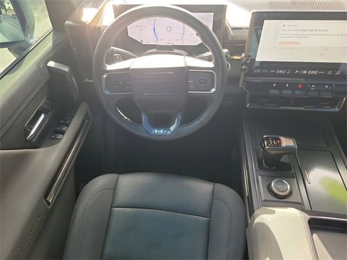 Used 2024 GMC Hummer EV 3X image 17