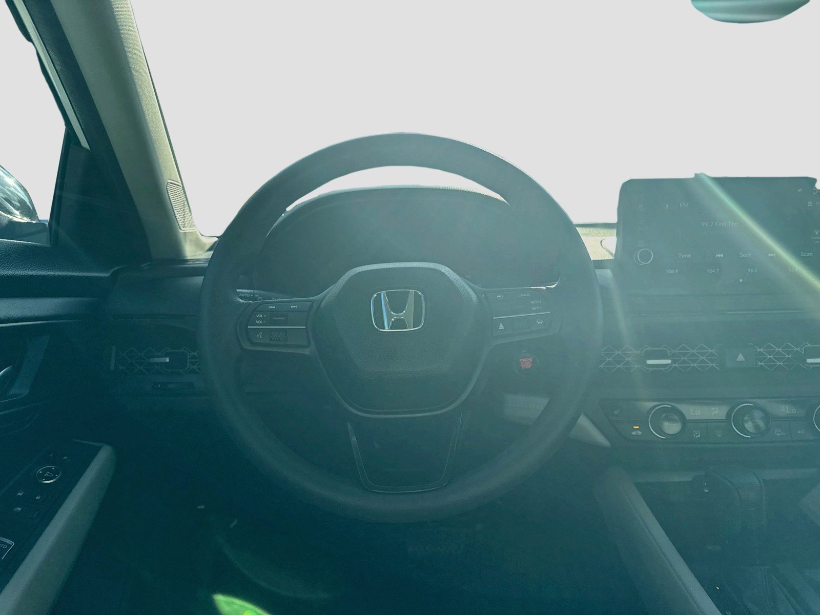 Used 2026 Honda Accord SE image 23