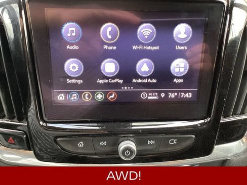 Used 2023 Chevrolet Traverse LT AWD/4WD image 3