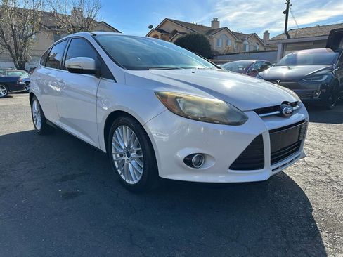 Used 2013 Ford Focus Titanium image 3