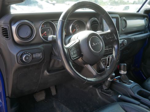 Used 2019 Jeep Wrangler Unlimited Sport S AWD/4WD image 17