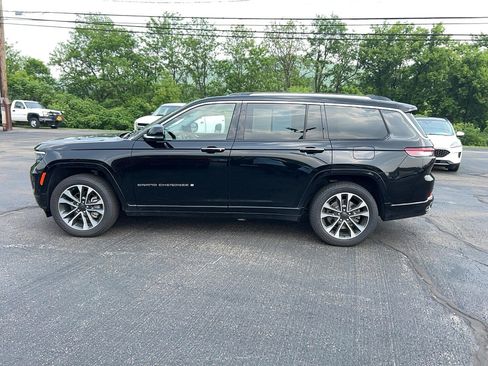 Used 2021 Jeep Grand Cherokee L Overland w/ Luxury Tech Group IV image 7