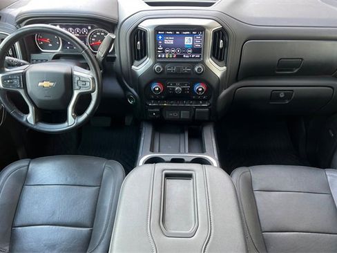 Used 2021 Chevrolet Silverado 2500 LTZ w/ LTZ Premium Package image 16