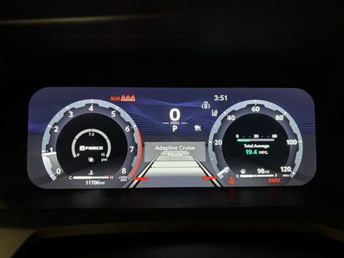 Certified 2024 Toyota Tacoma TRD Off-Road AWD/4WD image 13