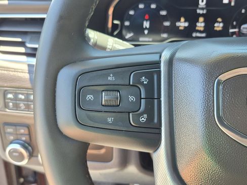 Used 2023 GMC Yukon XL Denali AWD/4WD image 33