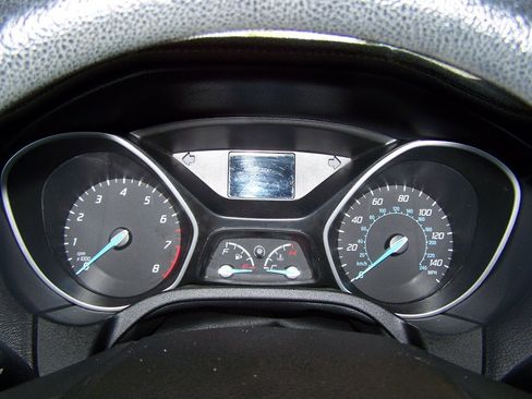 Used 2013 Ford Focus S FWD image 9