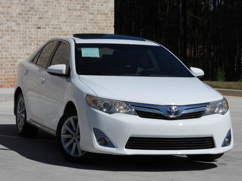 Used 2012 Toyota Camry XLE image 14