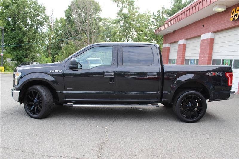 Used 2015 Ford F150 XLT AWD/4WD image 2