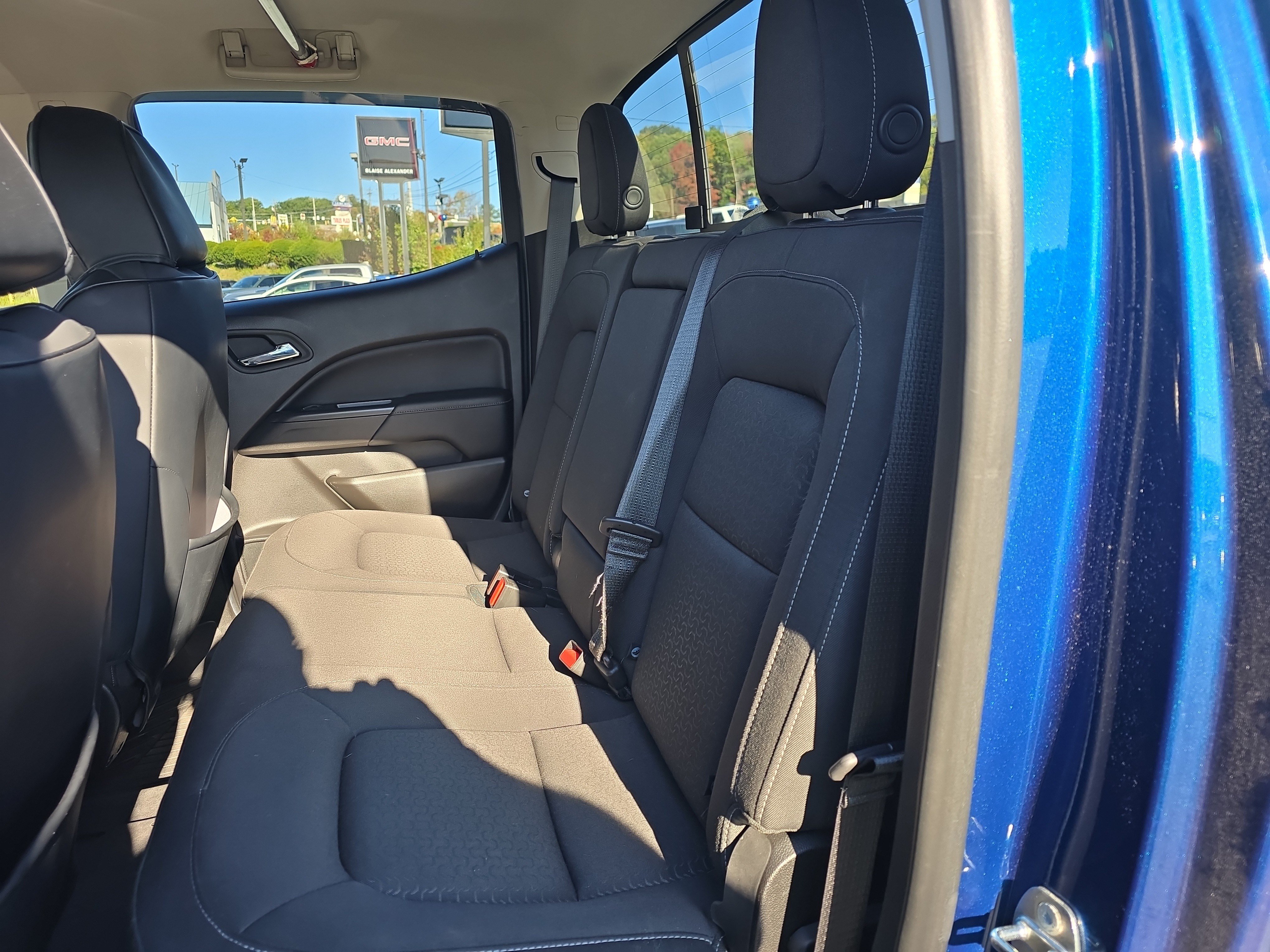 Used 2019 GMC Canyon SLE w/ SLE Convenience Package AWD/4WD image 14