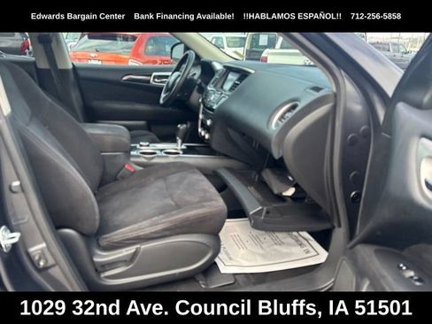 Used 2014 Nissan Pathfinder SV w/ Trailer Tow Package AWD/4WD image 10