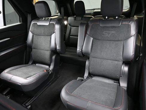 New 2026 Ford Explorer ST AWD/4WD image 25