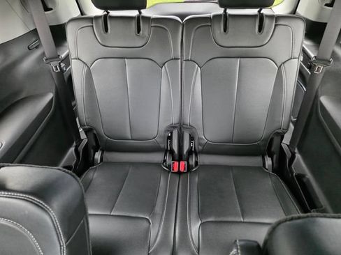 Used 2023 Jeep Grand Cherokee L Limited w/ Black Appearance Package RWD image 43