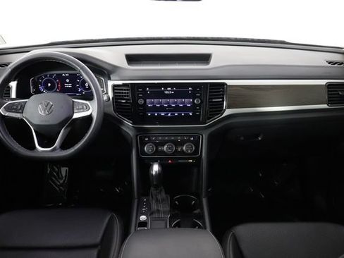 Used 2022 Volkswagen Atlas SE FWD image 13