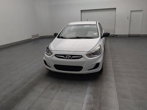 Used 2014 Hyundai Accent GLS image 15