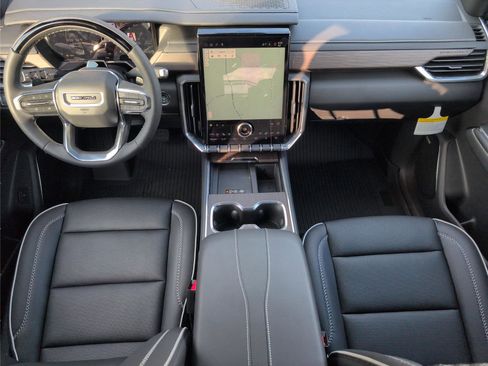 New 2026 GMC Acadia Denali w/ Super Cruise Package image 18