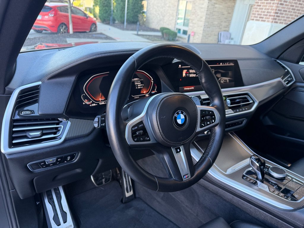 Used 2019 BMW X5 xDrive40i w/ M Sport Package AWD/4WD image 12