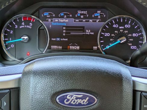 Used 2020 Ford F250 Lariat w/ Chrome Package image 28