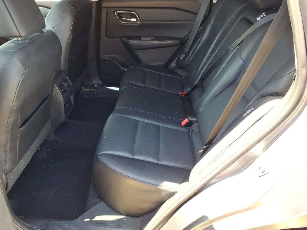 Used 2021 Nissan Rogue SV w/ Premium Package FWD image 13