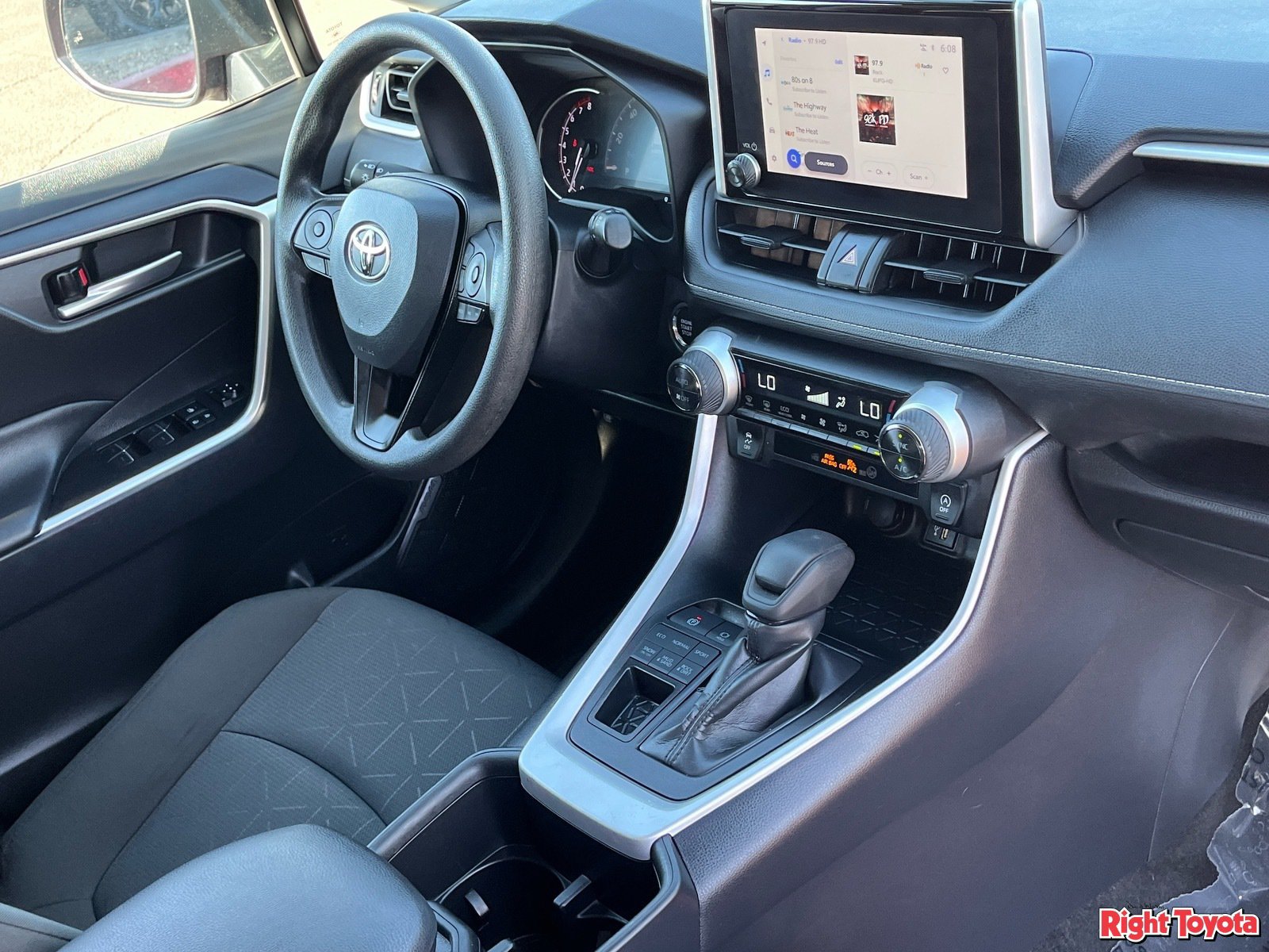 Certified 2025 Toyota RAV4 XLE AWD/4WD image 13