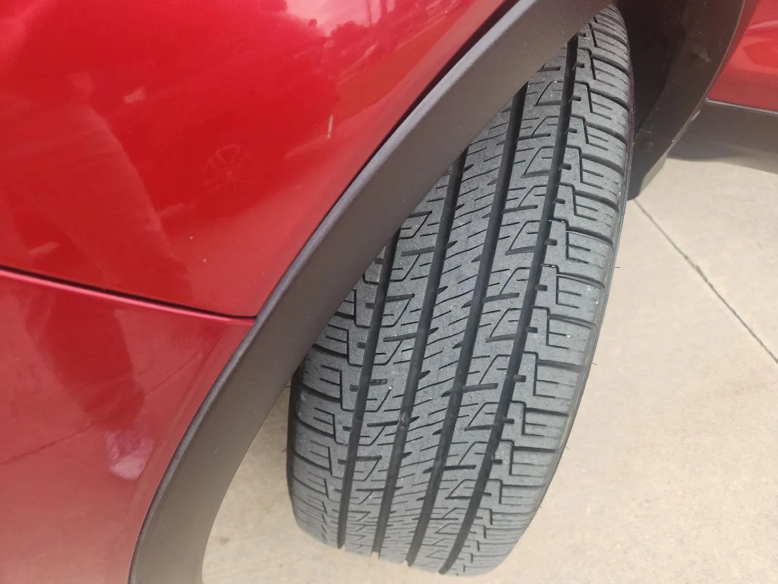 Used 2017 Ford Escape Titanium AWD/4WD image 9