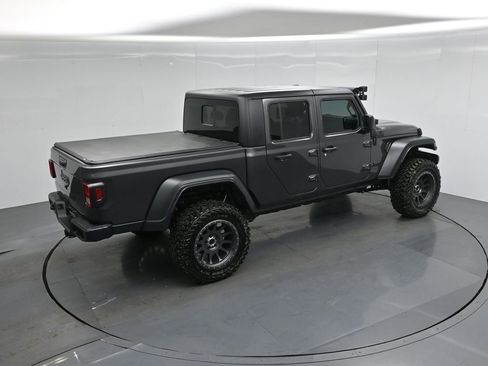 Used 2023 Jeep Gladiator Sport AWD/4WD image 33