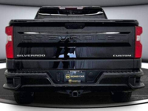 Used 2021 Chevrolet Silverado 1500 Custom w/ Safety Confidence Package AWD/4WD image 5