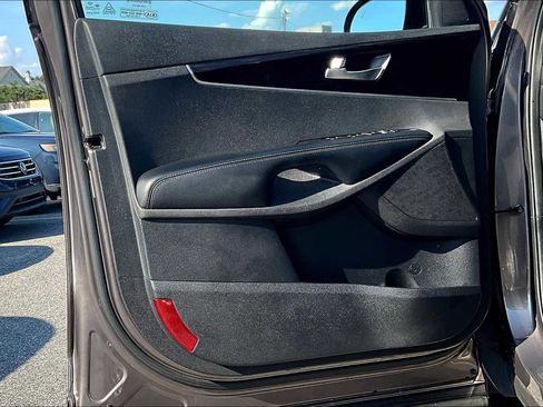 Used 2019 Kia Sorento EX image 21