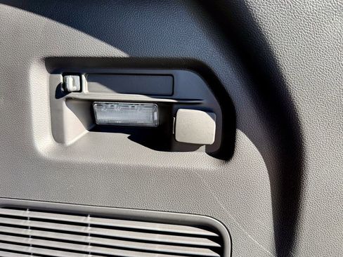 New 2026 Ford Explorer Active image 17