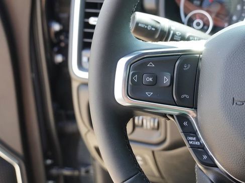 New 2026 RAM 1500 Laramie AWD/4WD image 24
