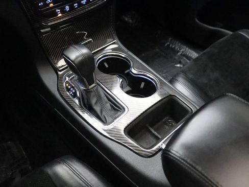 Used 2017 Jeep Grand Cherokee Altitude AWD/4WD image 24