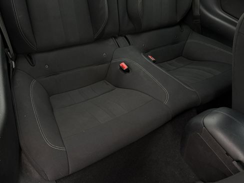 Used 2019 Ford Mustang Coupe image 34