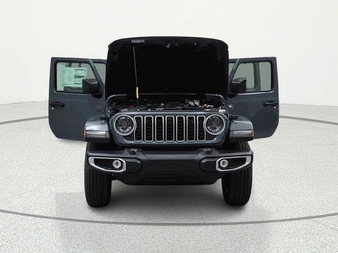 New 2026 Jeep Wrangler Unlimited Sahara AWD/4WD image 6