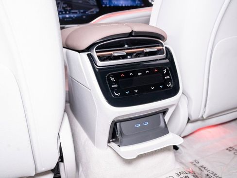 Certified 2024 Mercedes-Benz EQS 450+ 450+ Sedan image 26