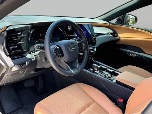 Used 2026 Lexus RX 350 FWD w/ Accessory Package (Z1) image 18