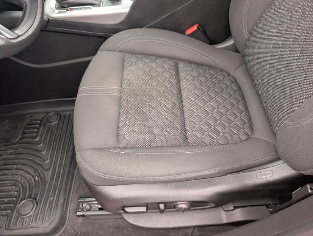 Used 2021 Chevrolet Blazer LT FWD image 16