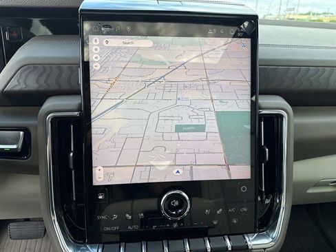 New 2026 GMC Yukon XL Denali w/ Denali Reserve Package AWD/4WD image 25