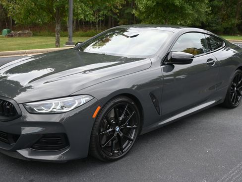 Used 2023 BMW M850i xDrive Coupe image 14