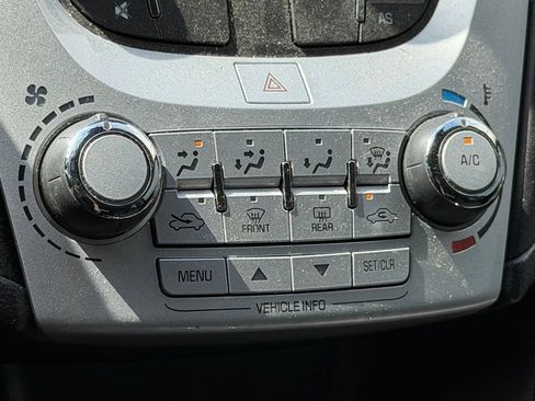 Used 2016 Chevrolet Equinox LS AWD/4WD image 19