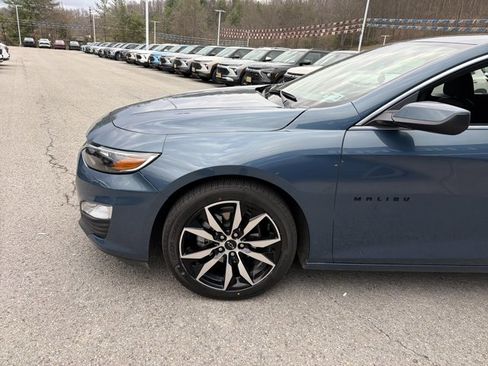 Used 2024 Chevrolet Malibu RS FWD image 9