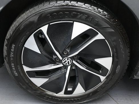 Used 2021 Volkswagen ID.4 Pro S image 40