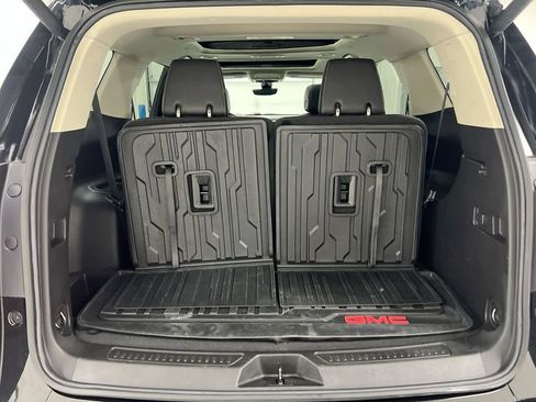 Used 2023 GMC Acadia Denali w/ Denali Ultimate Package AWD/4WD image 26