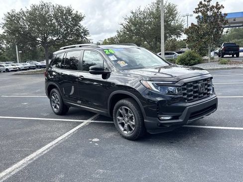Certified 2024 Honda Passport TrailSport image 2