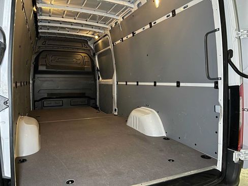 Used 2026 Mercedes-Benz Sprinter 2500 image 18